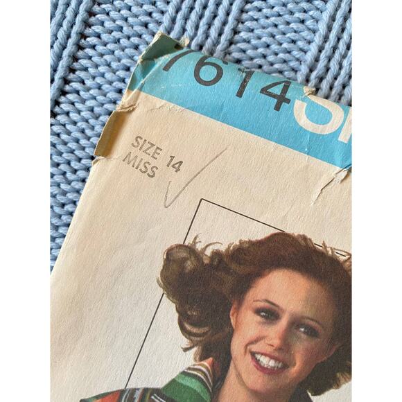 Simplicity 7614 tunic top pants pattern - Picture 2 of 5